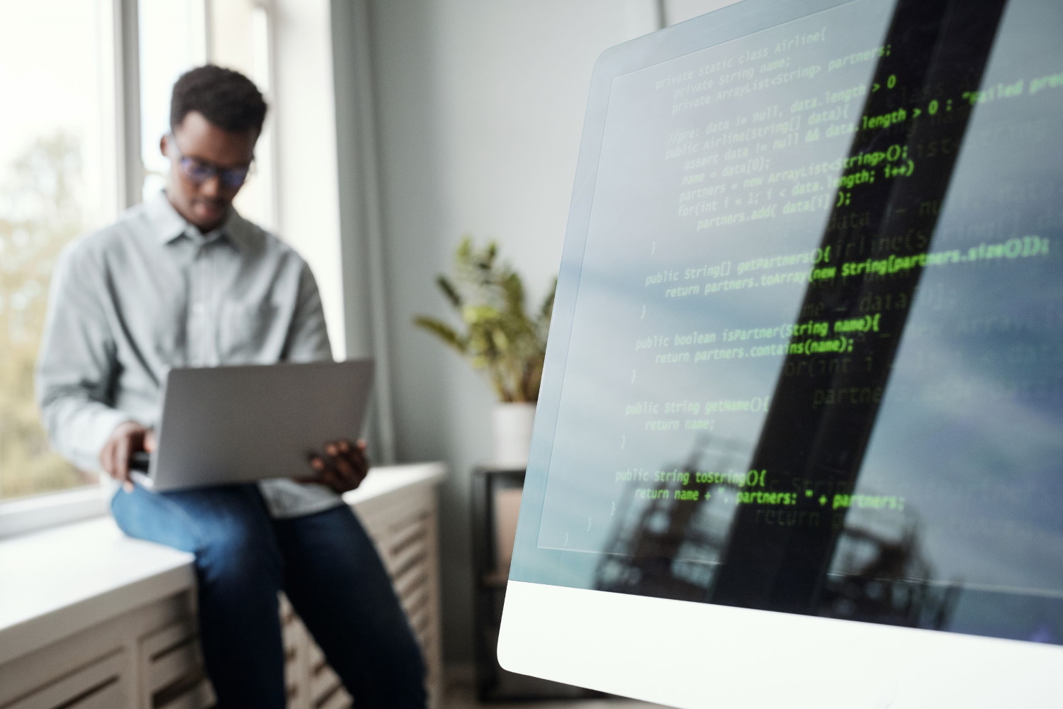 BSPOKE software - custom software consultant studying the development analysis phase of a bespoke software project